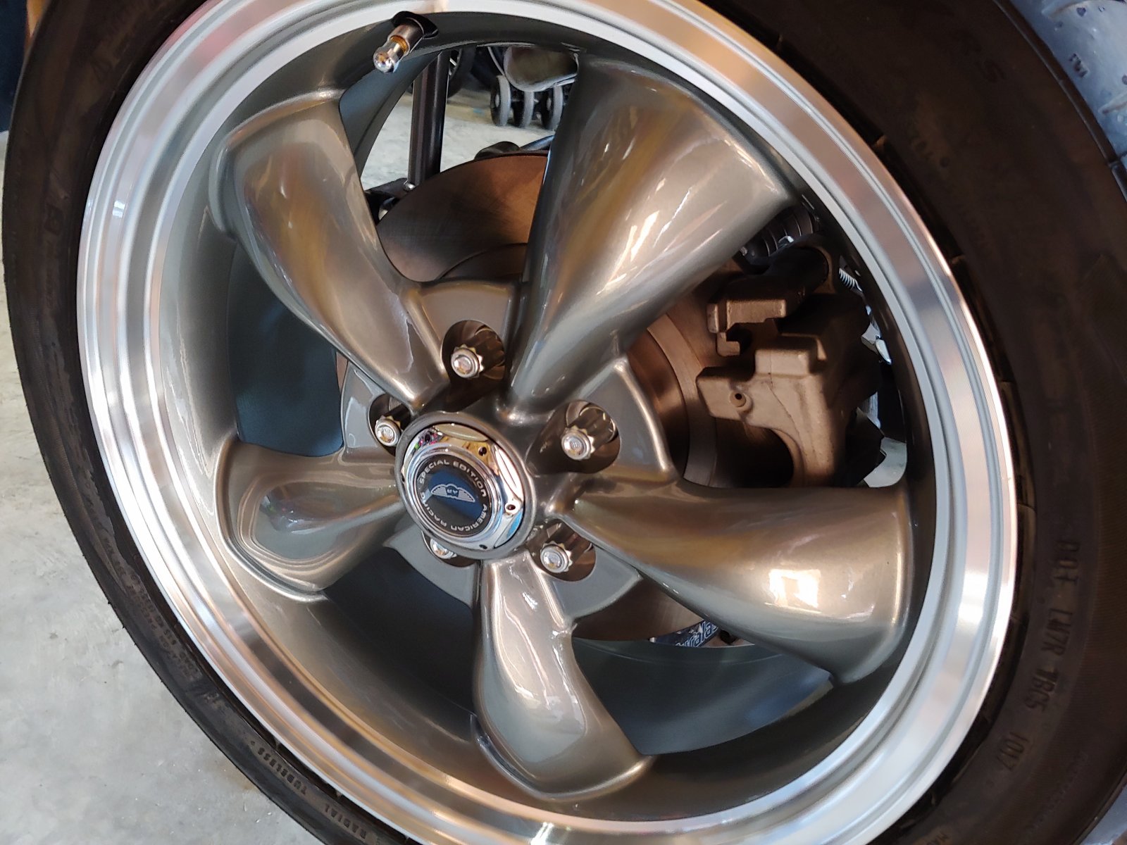 10449