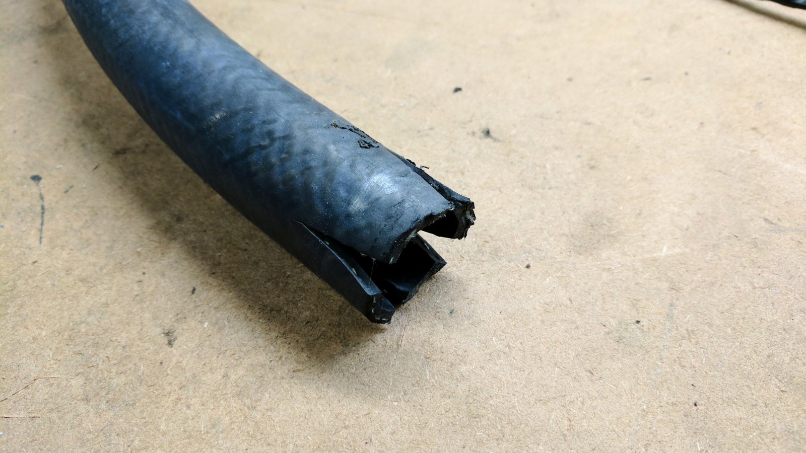 radiator hose puller 2.jpg