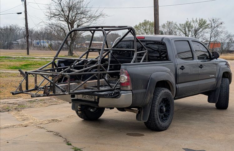 Goblin V2 chassis in the bed of a pick up truck.